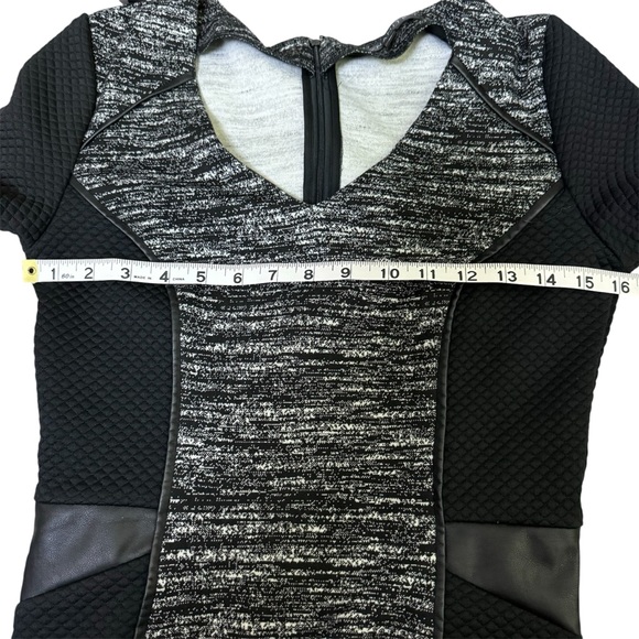 Dynamite size, small black and white tweed pencil skirt sleeve dress. - Picture 9 of 9